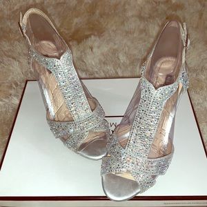 Sparkle shoes
